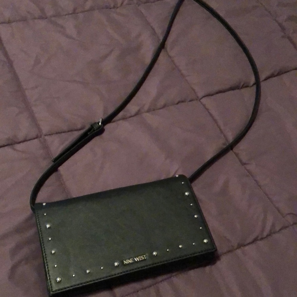 Thin cross body bag